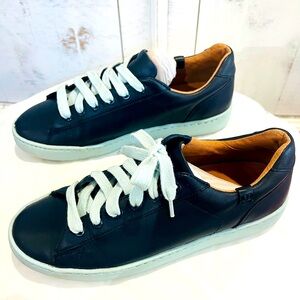 Vionic Mahoney Mable Pro Work Shoe Navy, sky blue Woman's 8